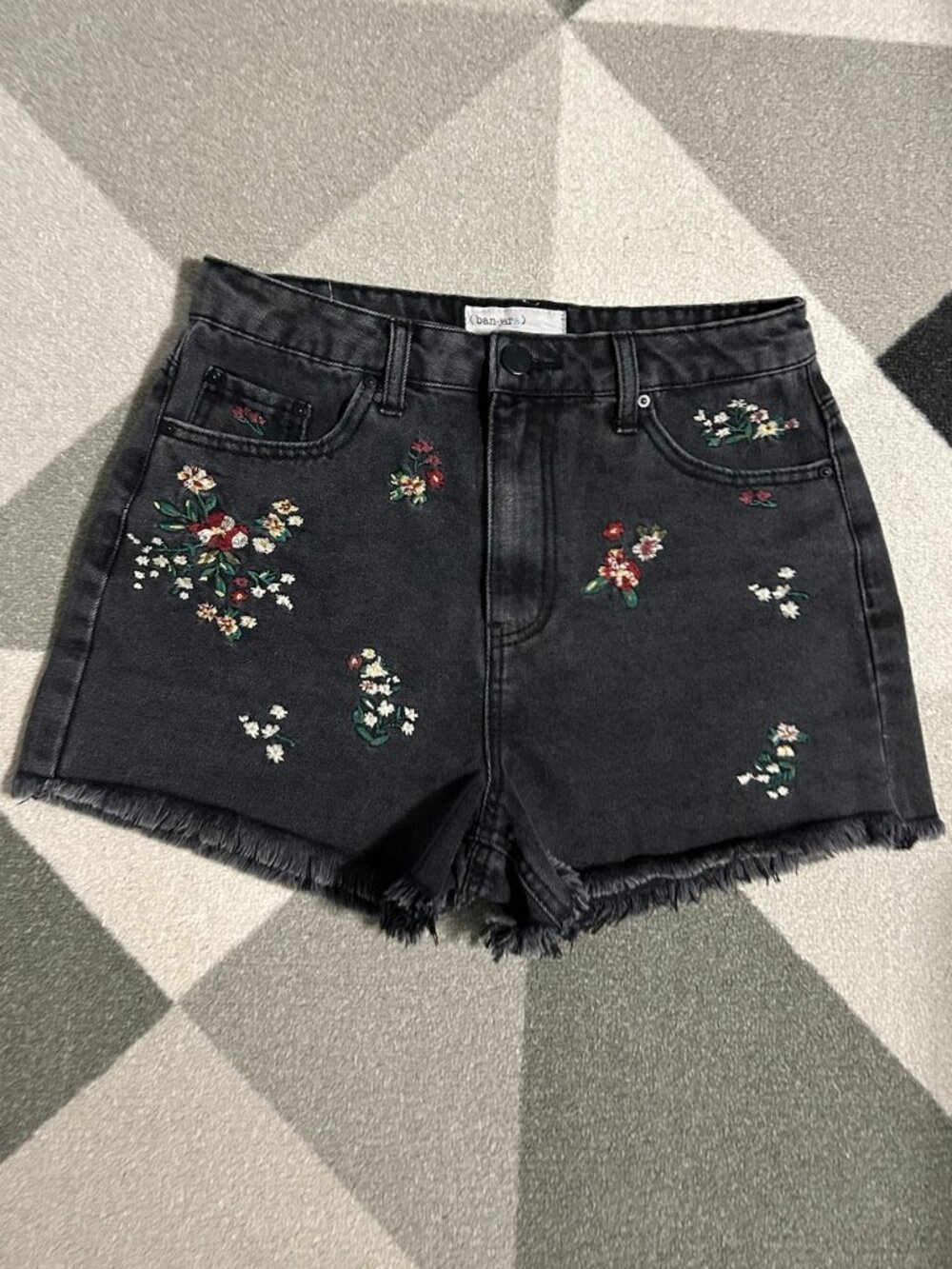 Banjara Floral Black Washed Embroidered Frayed Hem Shorts Women's Size 27